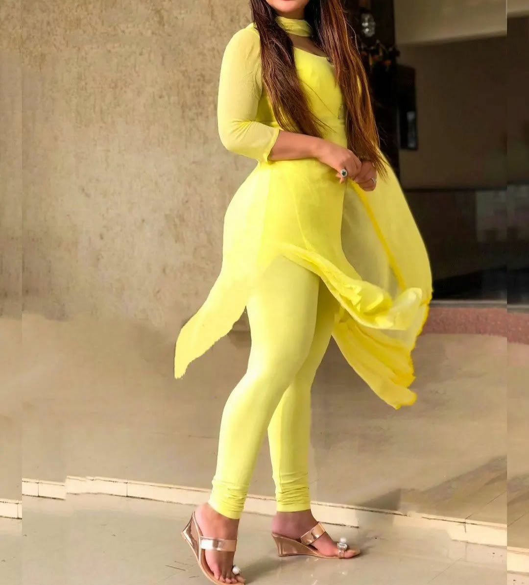 Buy De Moza Women Golden Yellow Solid Viscose Ankle Length Leggings Online  at Best Prices in India - JioMart.